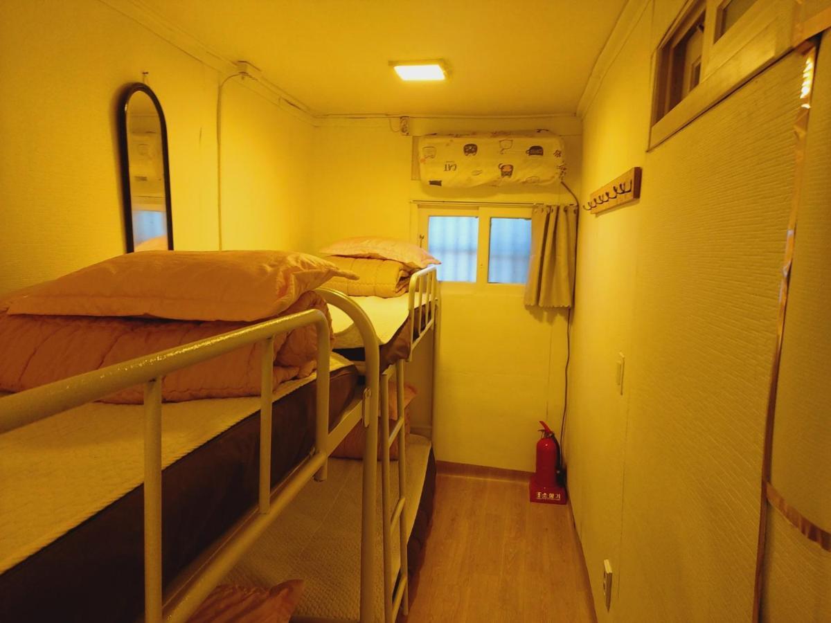 Seoul Guesthouse Foreigners Only Exterior photo